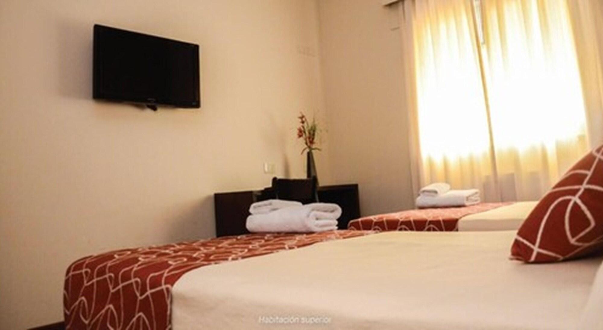 Hotel Premier San Miguel de Tucuman Bagian luar foto