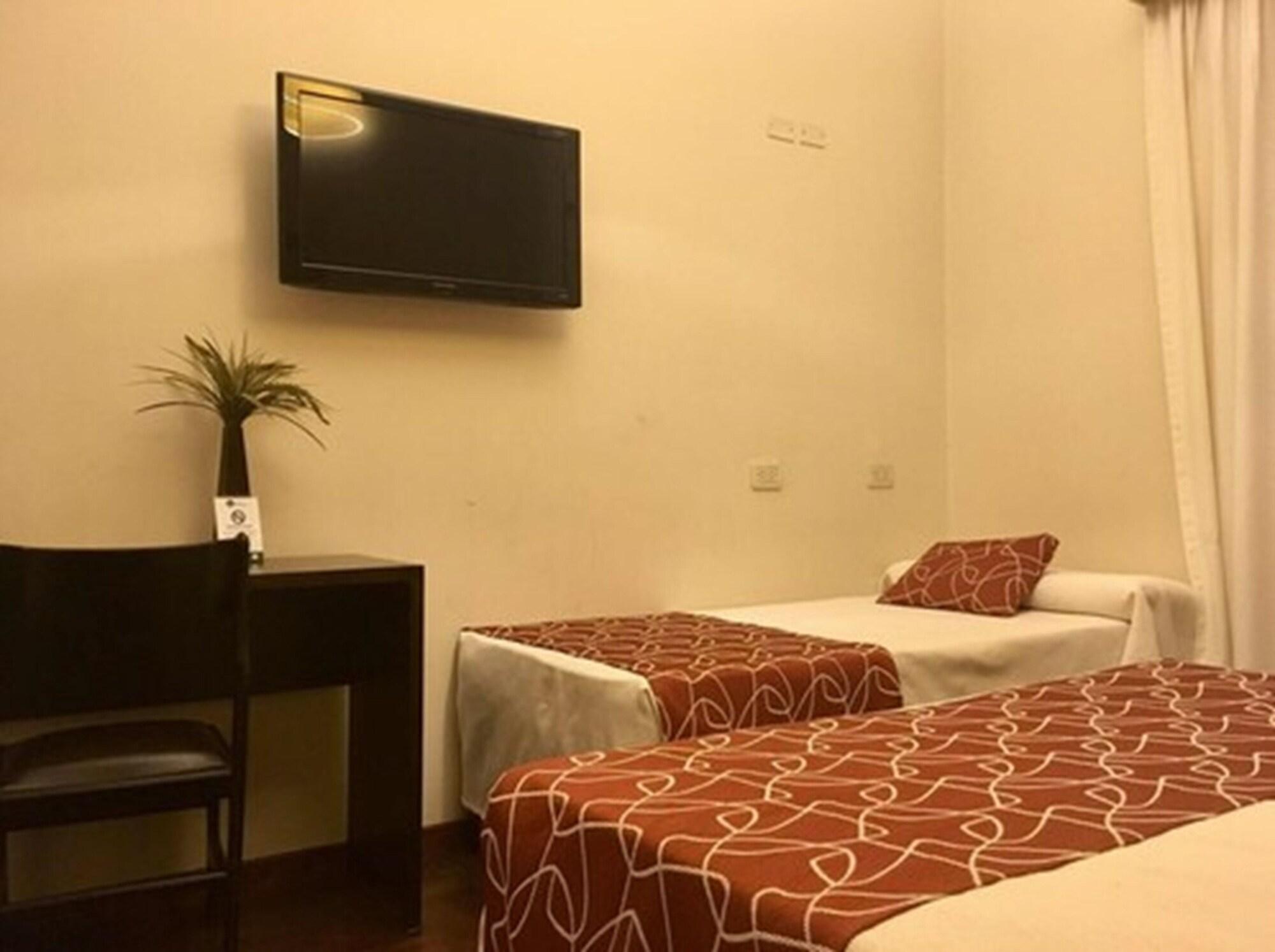 Hotel Premier San Miguel de Tucuman Bagian luar foto