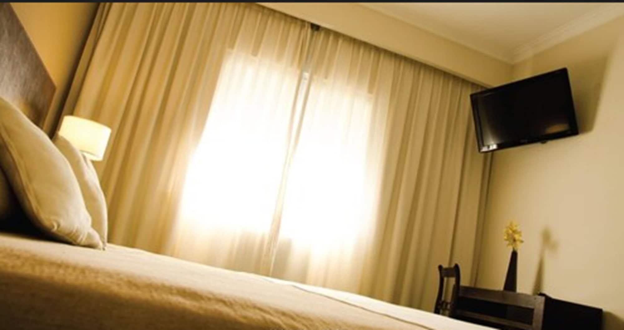 Hotel Premier San Miguel de Tucuman Bagian luar foto