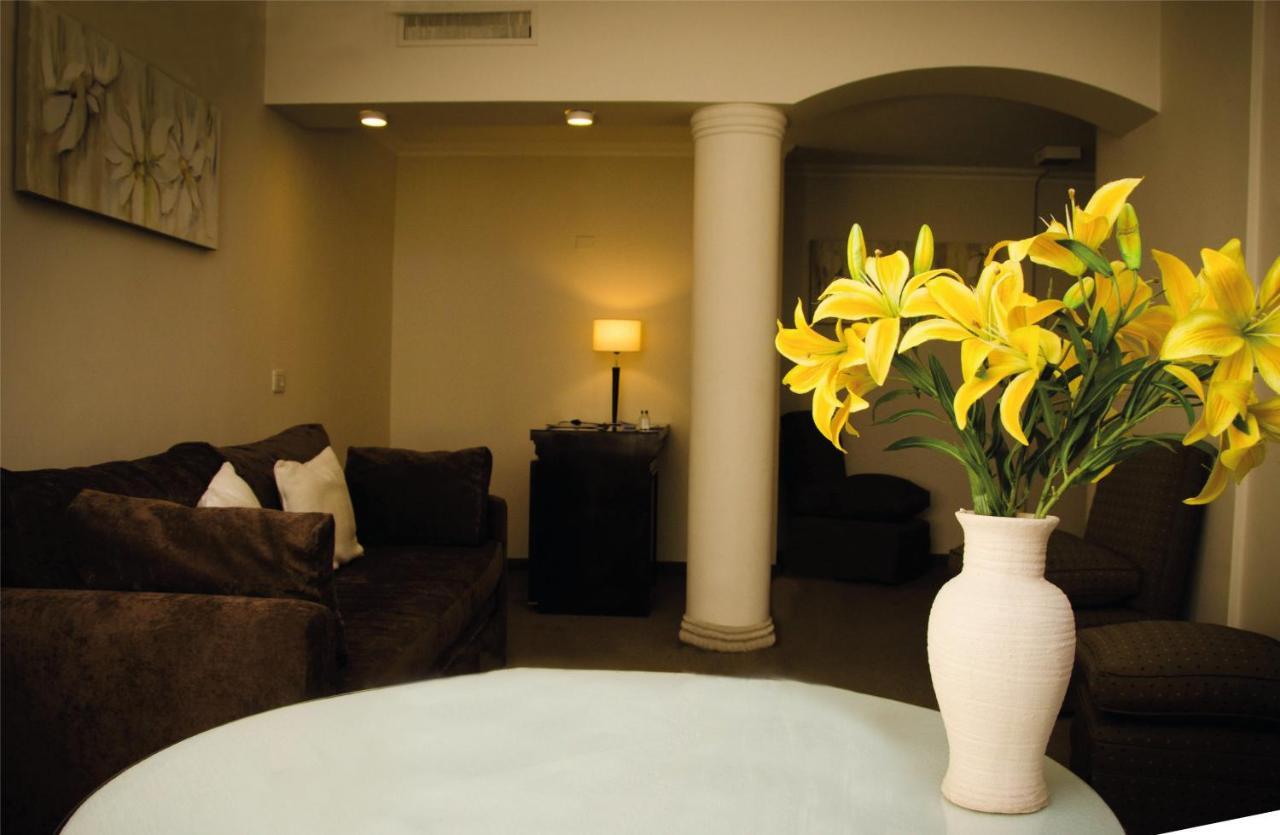 Hotel Premier San Miguel de Tucuman Bagian luar foto